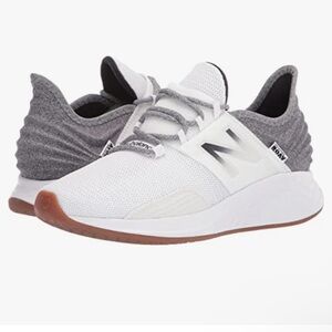 New Balance Women's Fresh Foam Roav V1 Sneaker